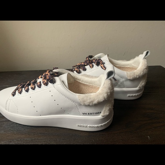 NEW VINTAGE HAVANA
Meadow Leather & Faux Fur-Trim Sneakers - Picture 4 of 8